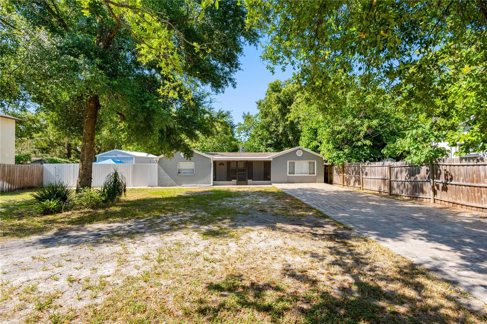 1205 Seneca Avenue, FL