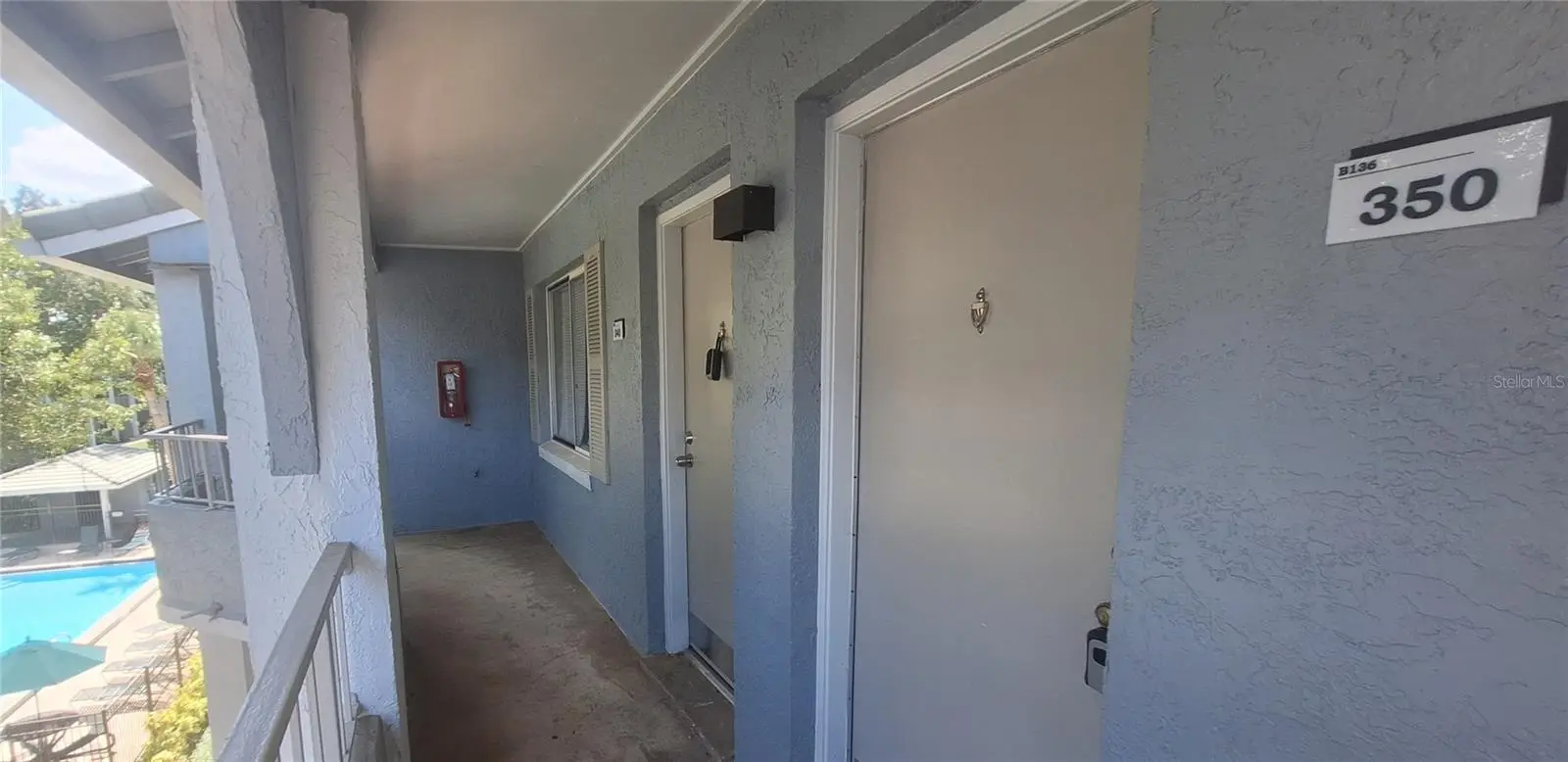 136 Blue Pointe Way, FL