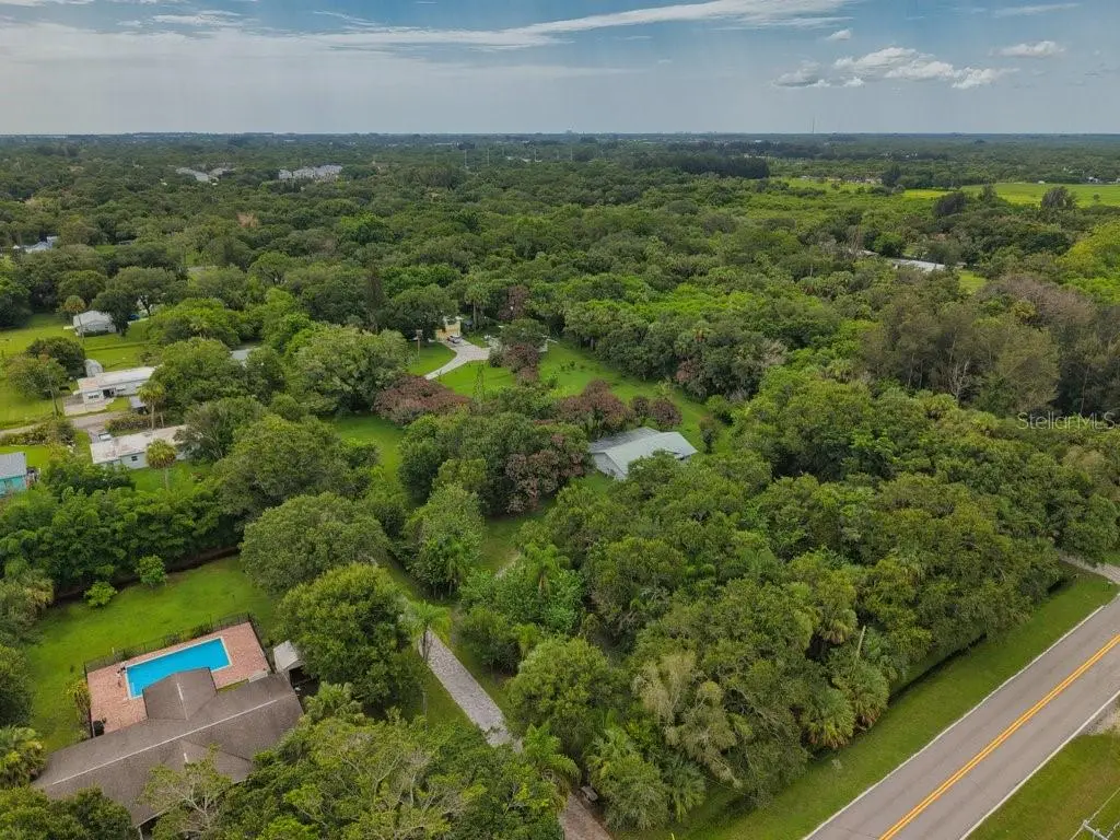 2108 Okeechobee Road, FL