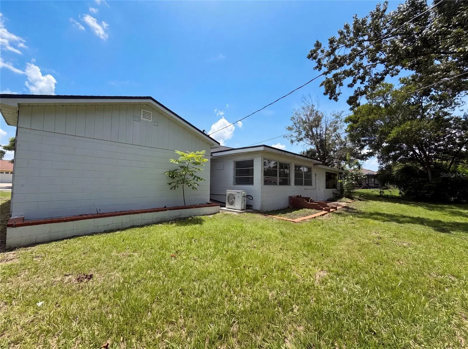 1044 Lombardy Drive, FL