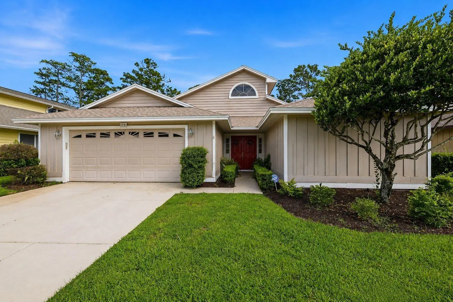 38 Treetop Circle, FL