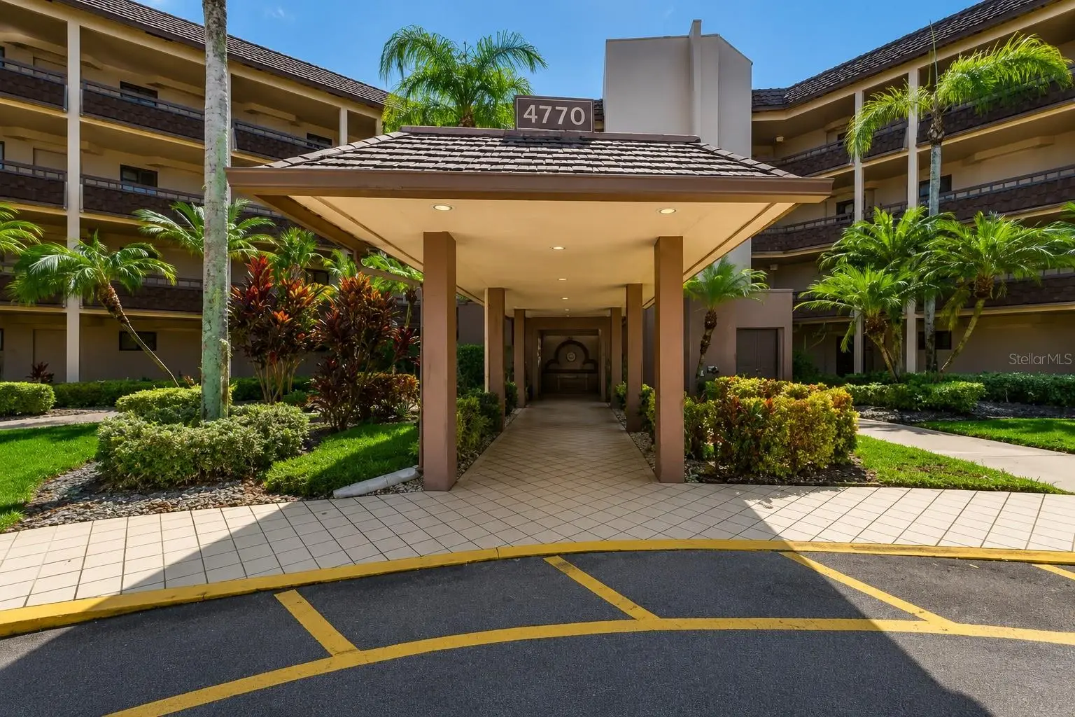 4770 Fountains Drive, FL