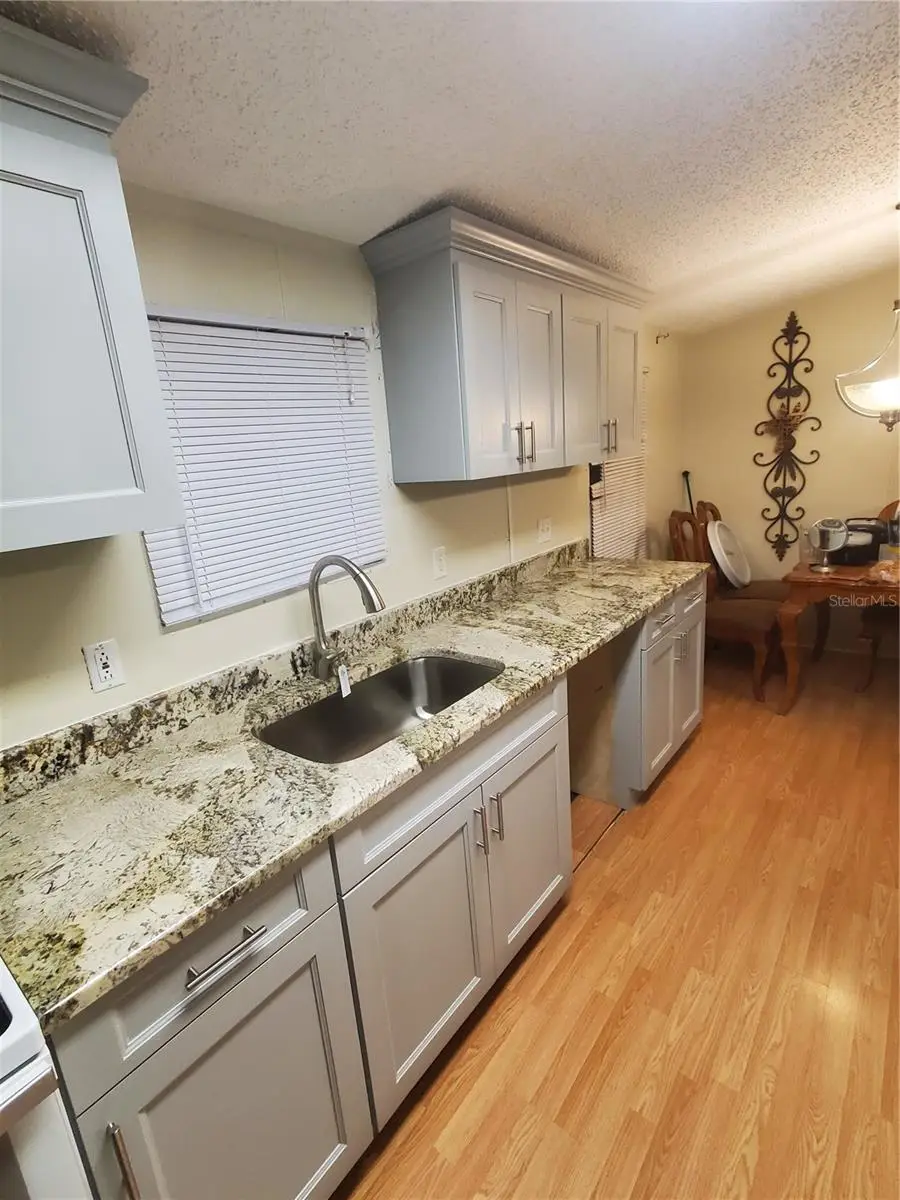 5823 Barry Lane, FL
