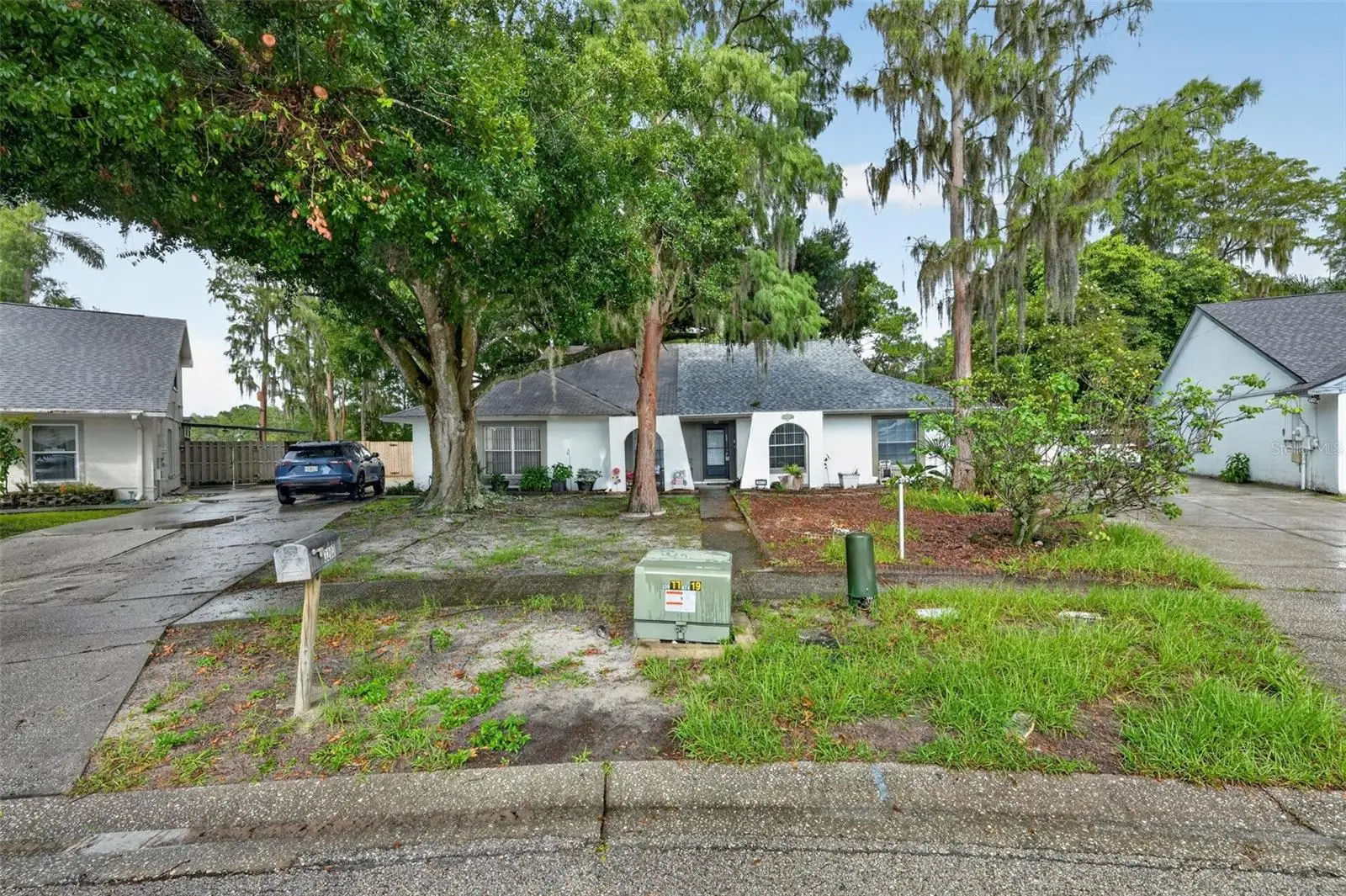 3205 Laurel Dale Drive, FL