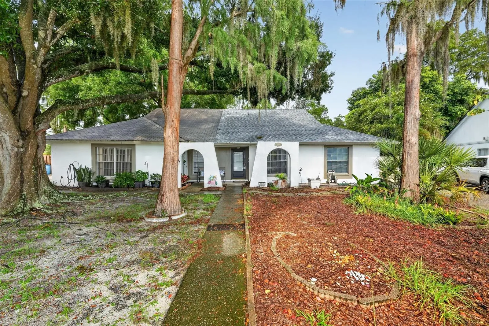 3205 Laurel Dale Drive, FL