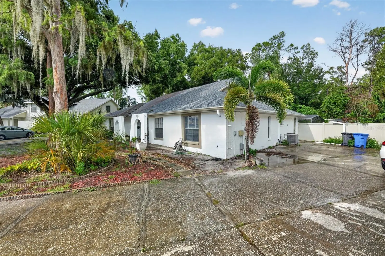 3205 Laurel Dale Drive, FL