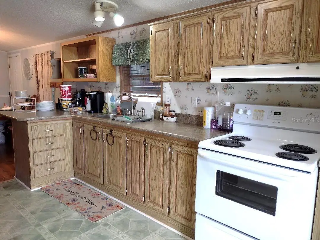1176 County Road 305, FL