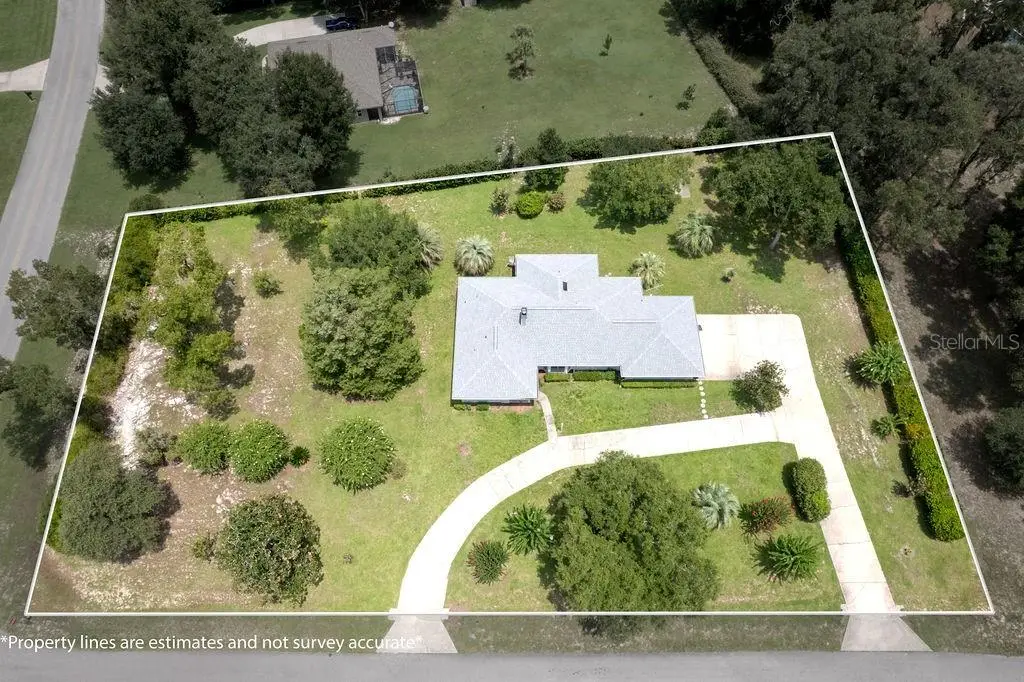 9501 207th Circle, FL