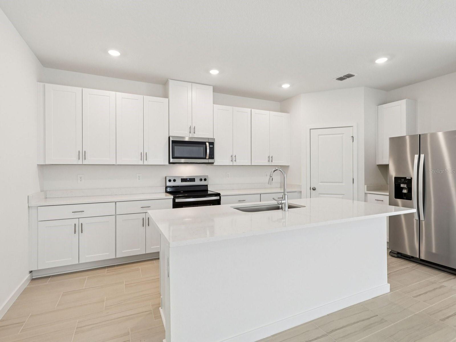 112 Wandering Creek Way, FL