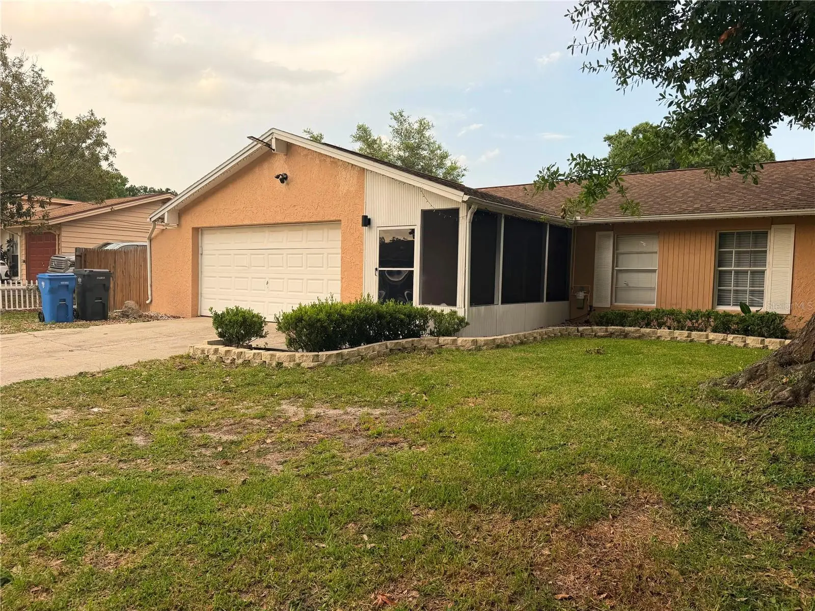 2206 Pavilion Place, FL