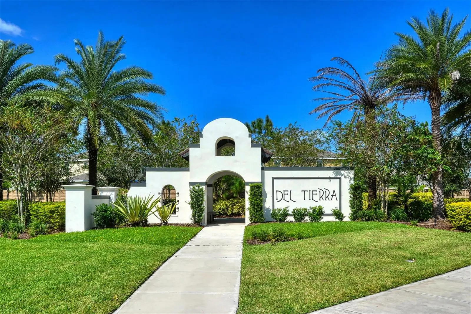 15127 Las Olas Place, FL