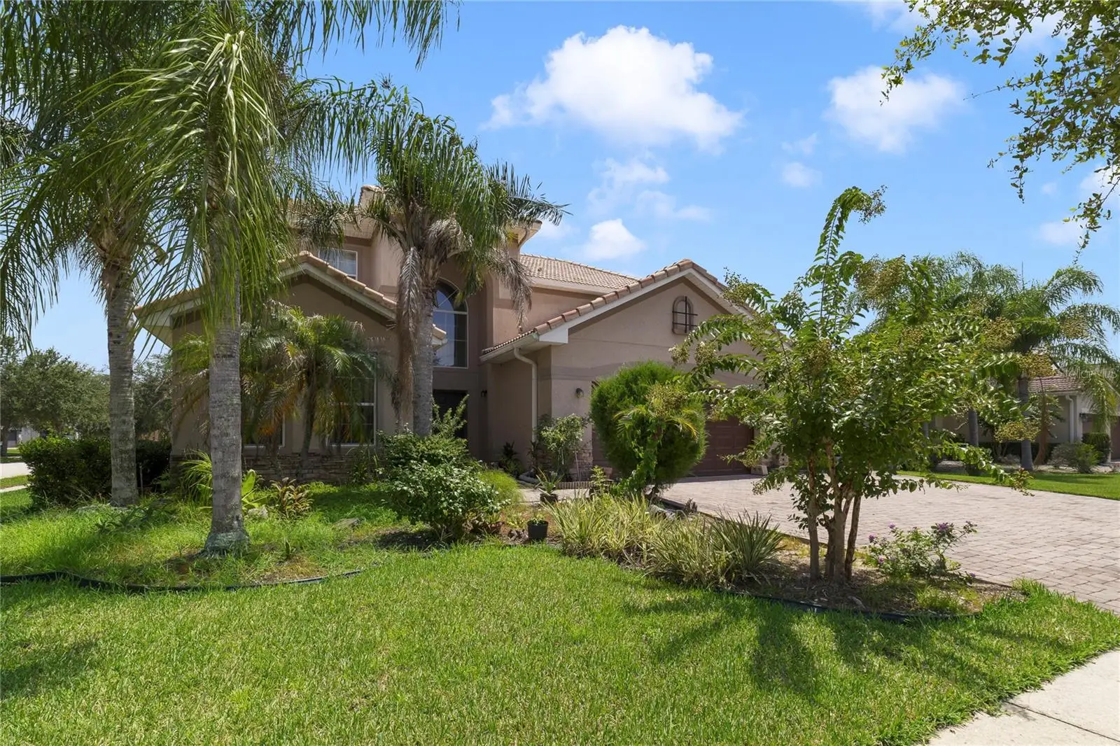 2300 Eagle Talon Court, FL