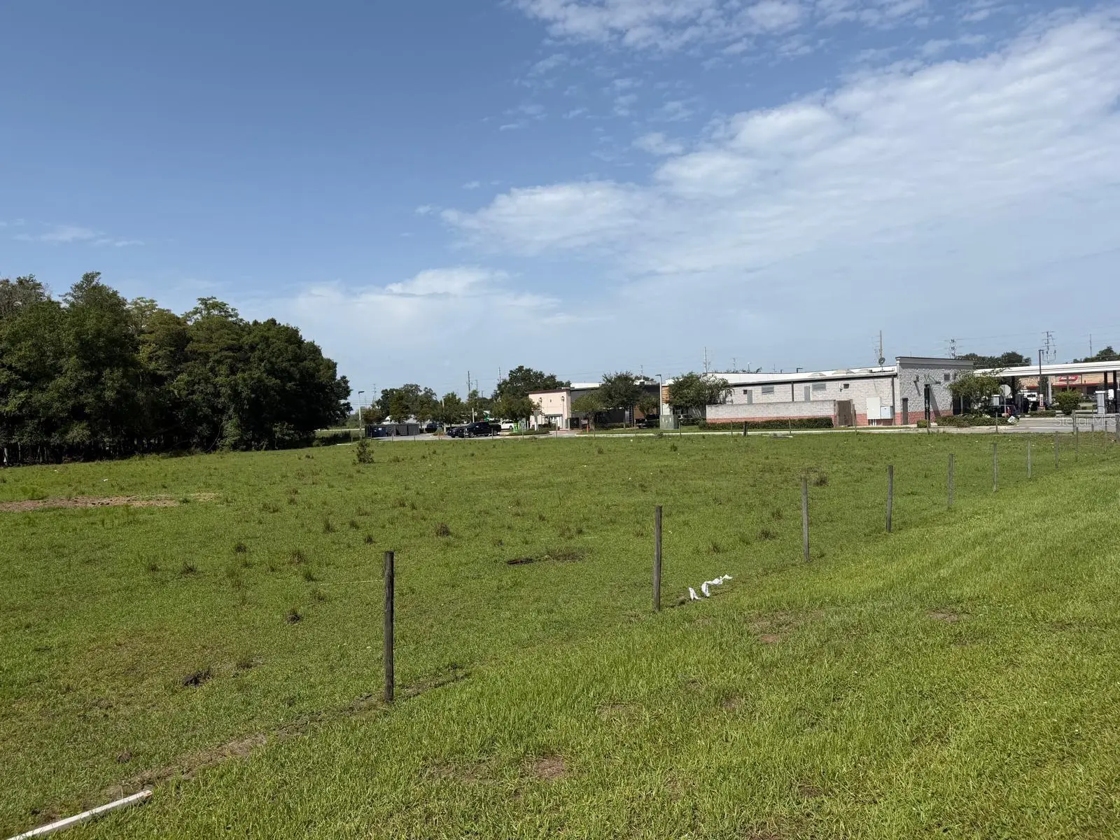 576 Tradeport Drive, FL