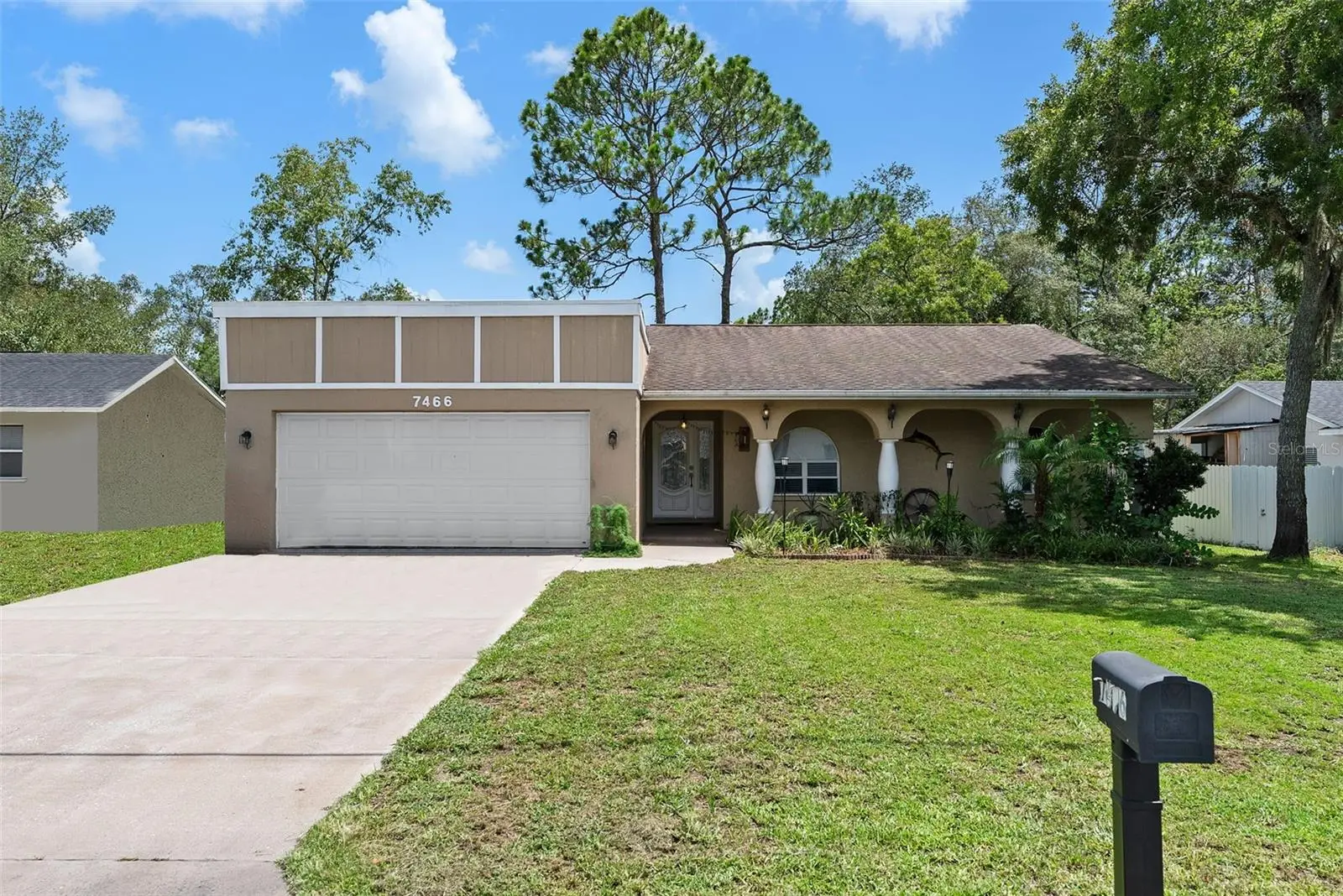 7466 Apache Trail, FL