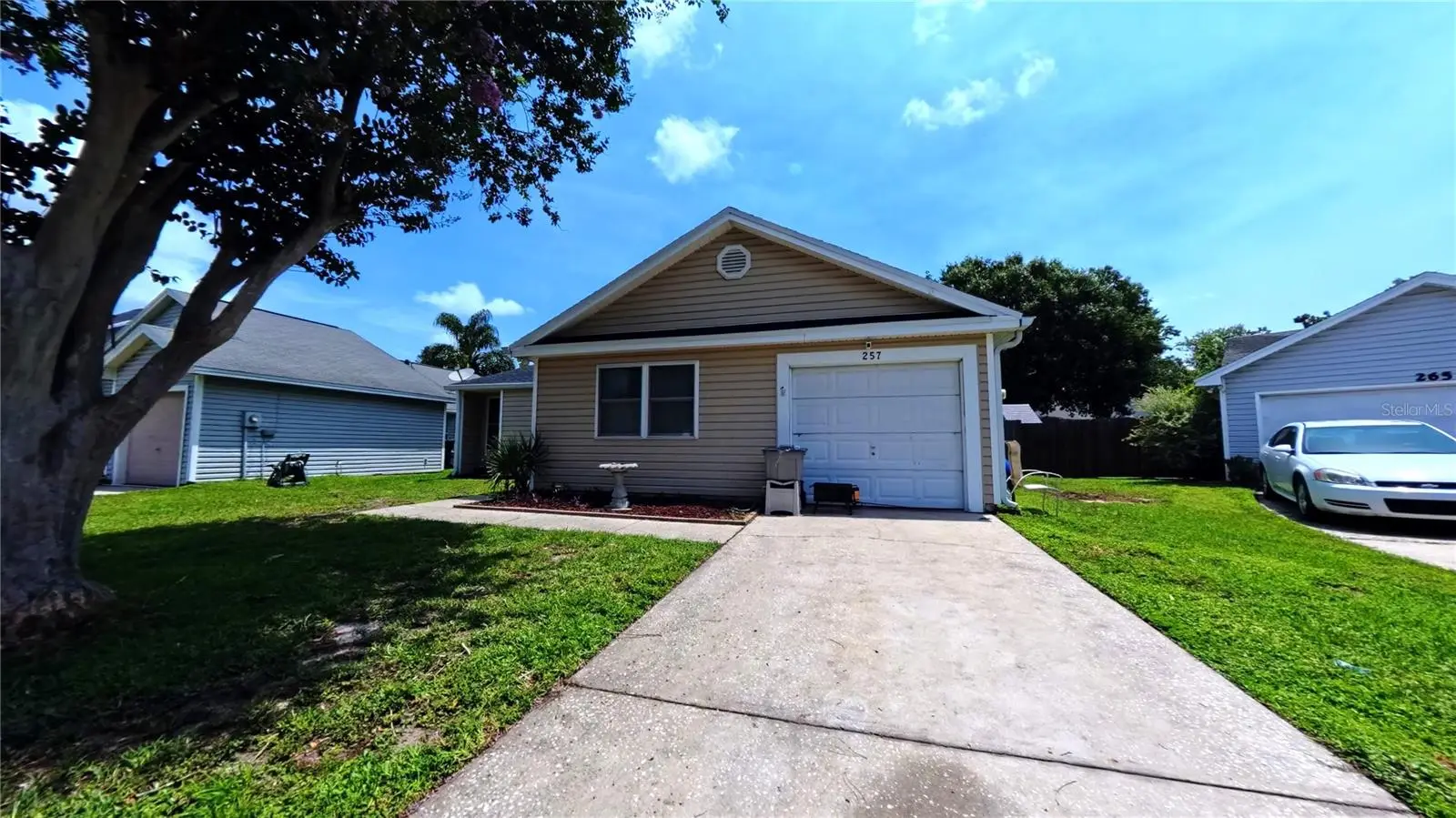 257 Clemens Court, FL