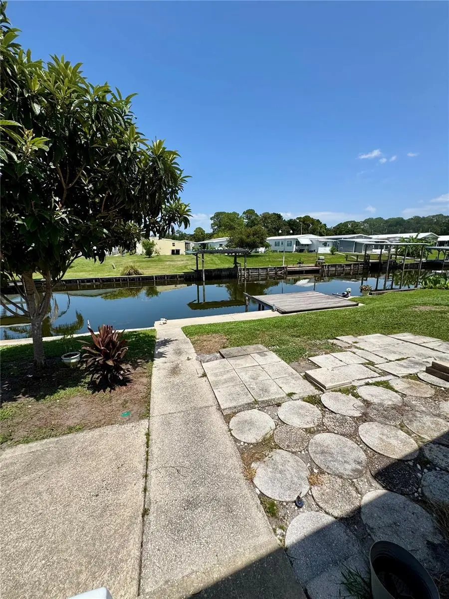 119 Jana Circle, FL