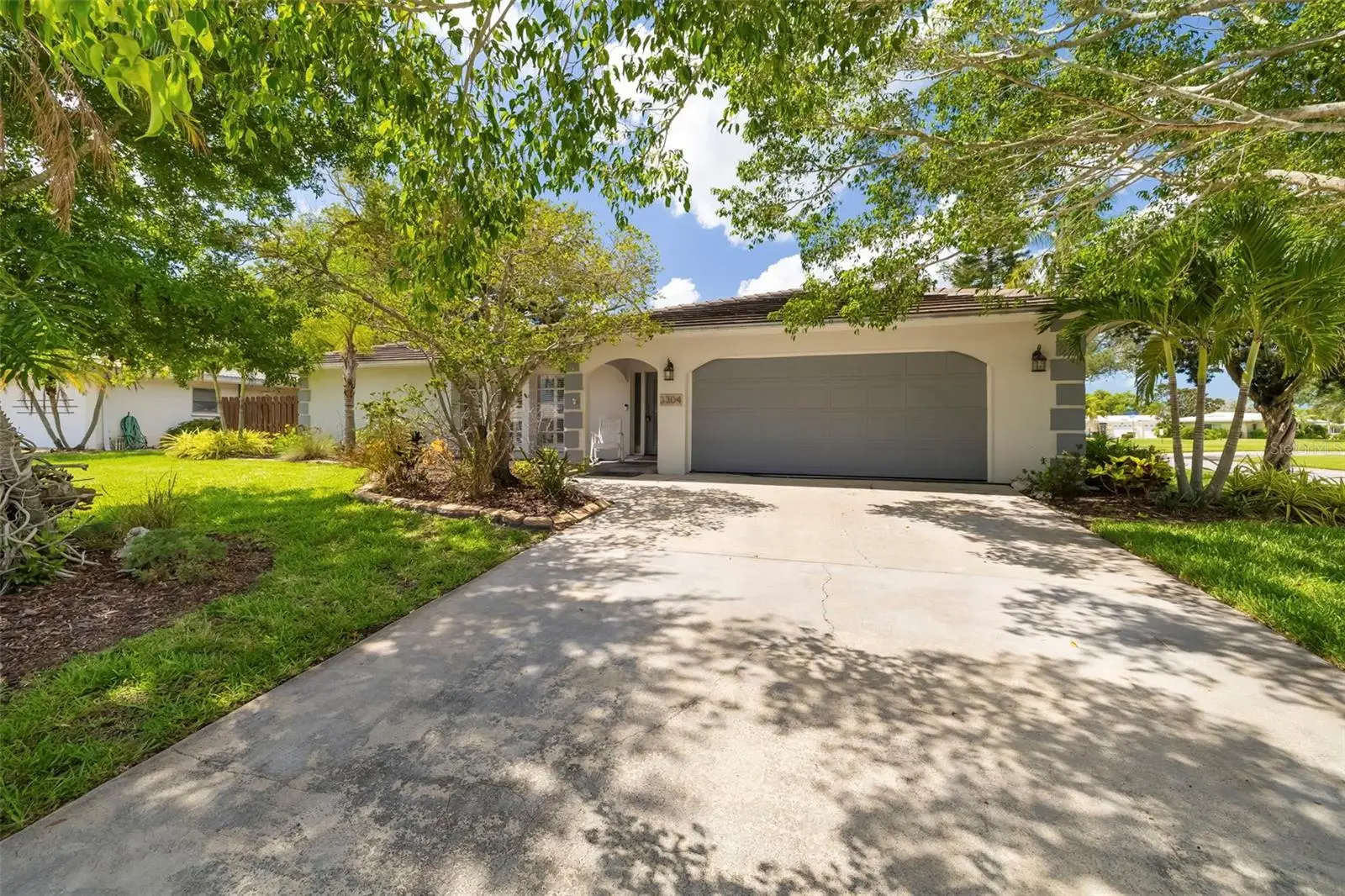3304 Spring Mill Circle, FL