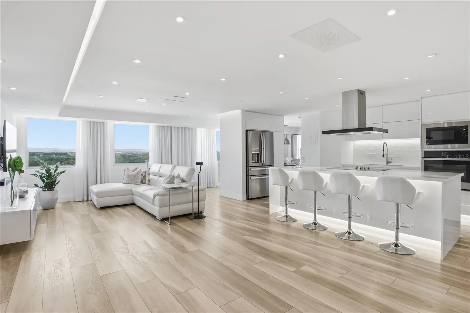 3307 Isla Verde Ave., PR