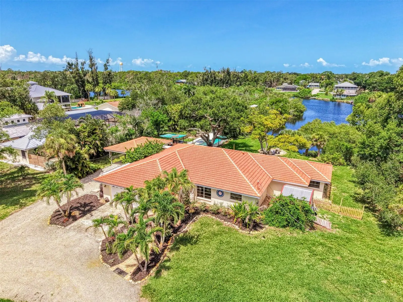 140 Oxford Drive, FL
