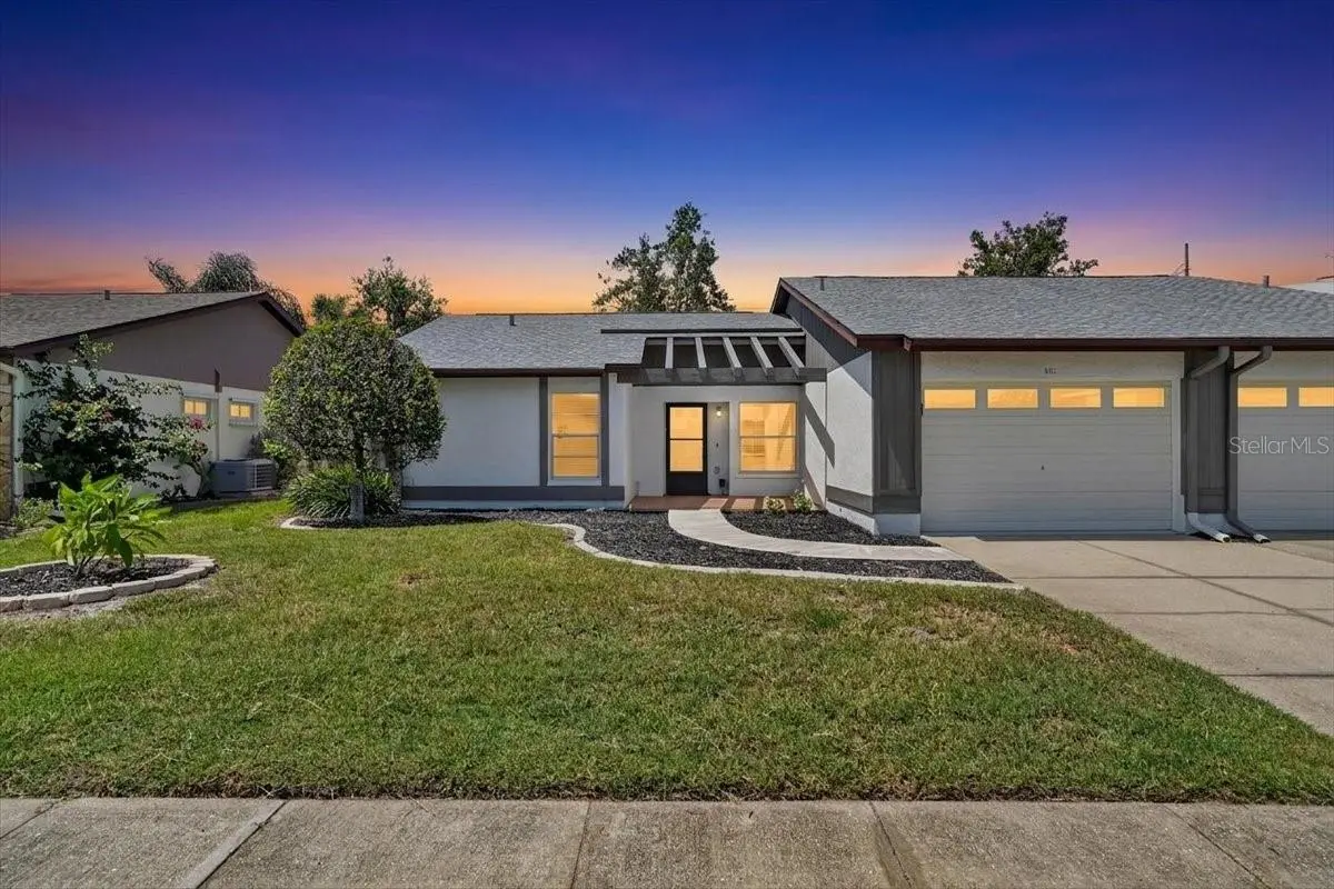 631 Foxwood Boulevard, FL