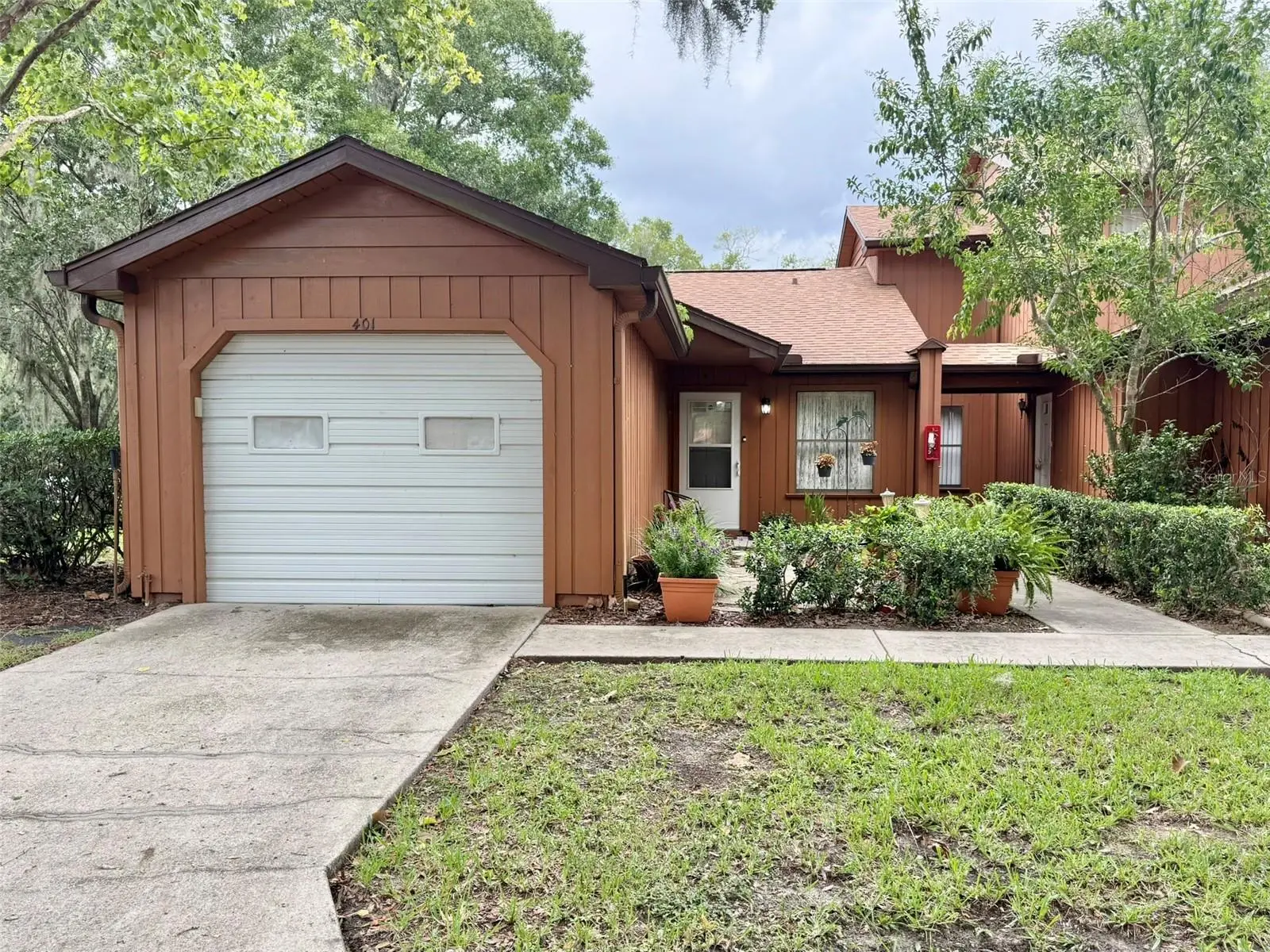2701 10th Street, FL