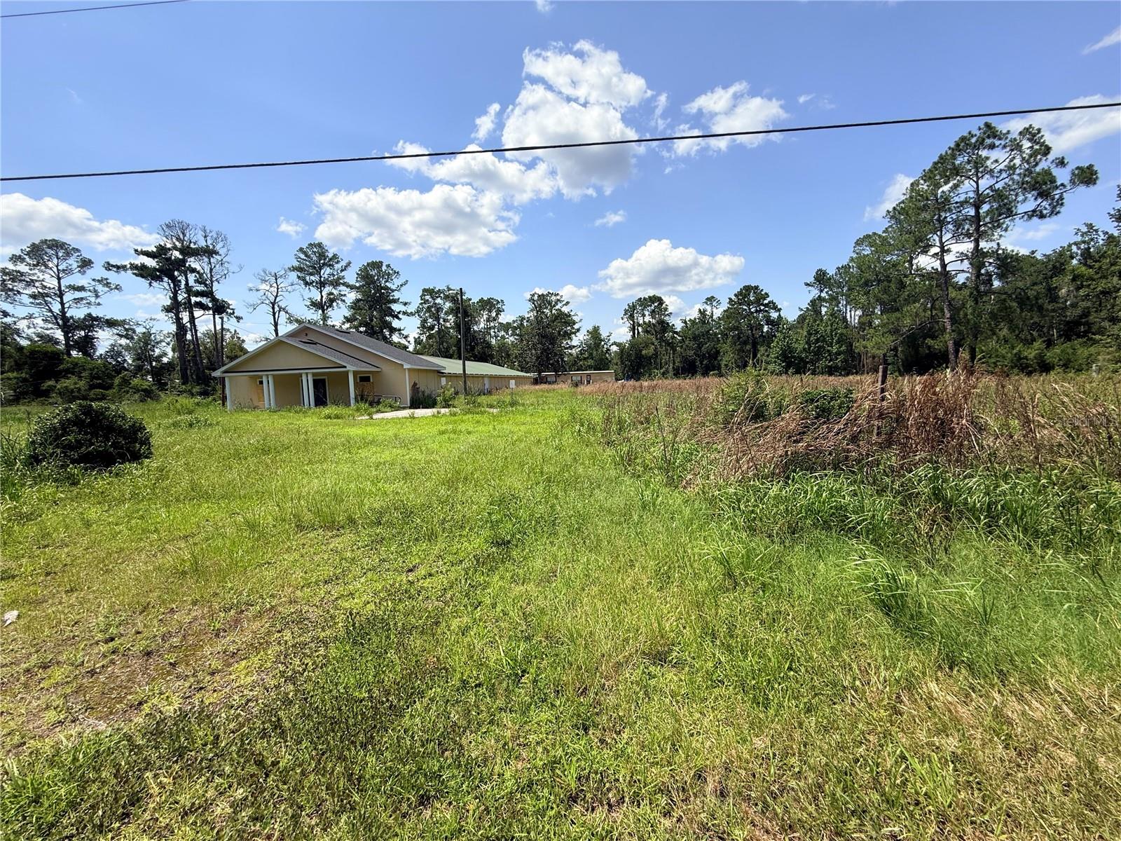 11246 County Road 6, FL