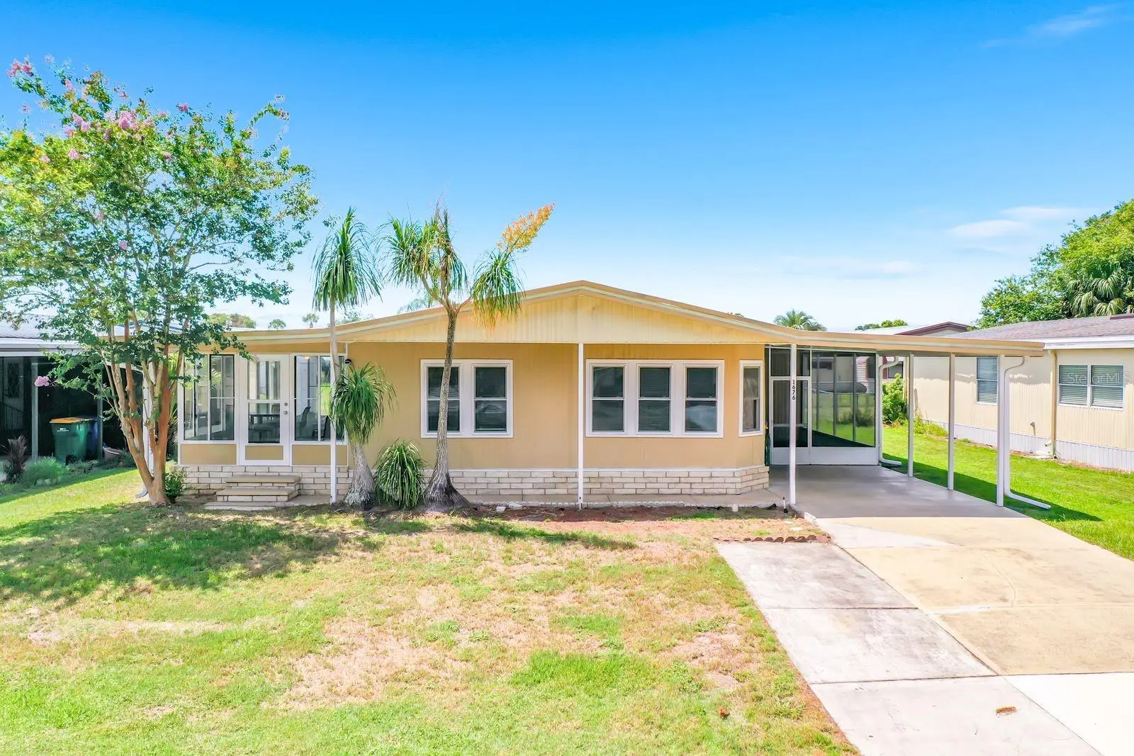 1676 Elkhart Circle, FL