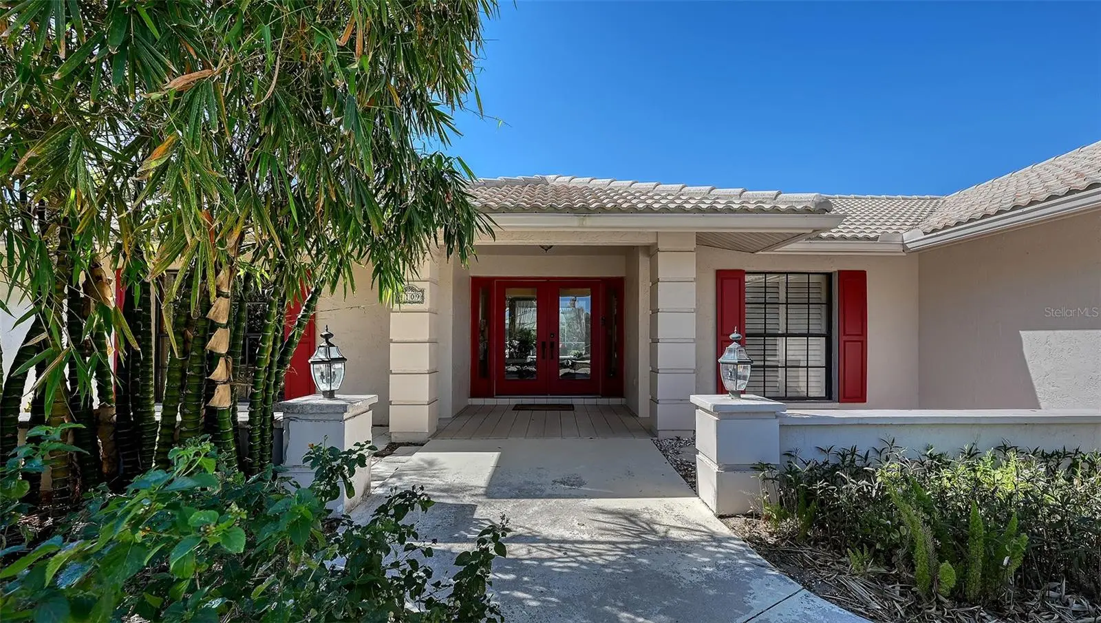 1109 Delacroix Circle, FL