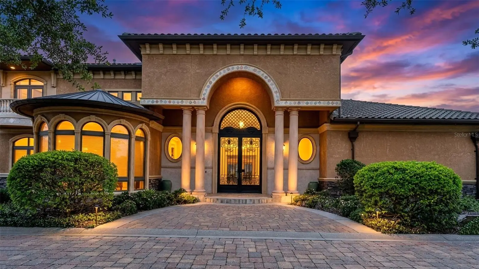5503 Downing Street, FL