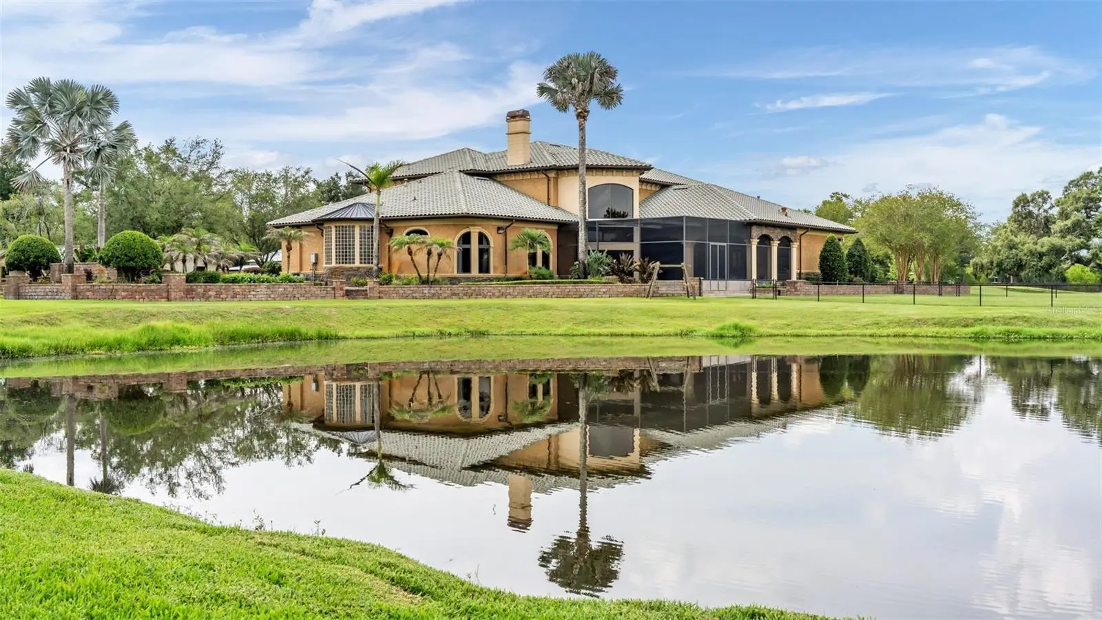 5503 Downing Street, FL