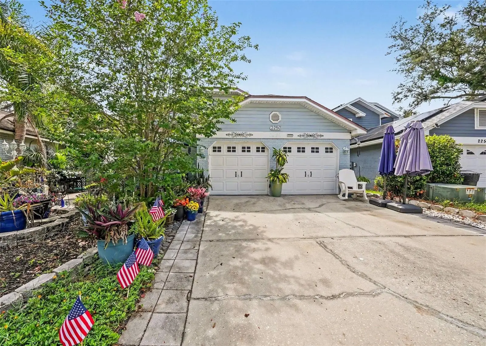 2250 Springwood Cir W, FL