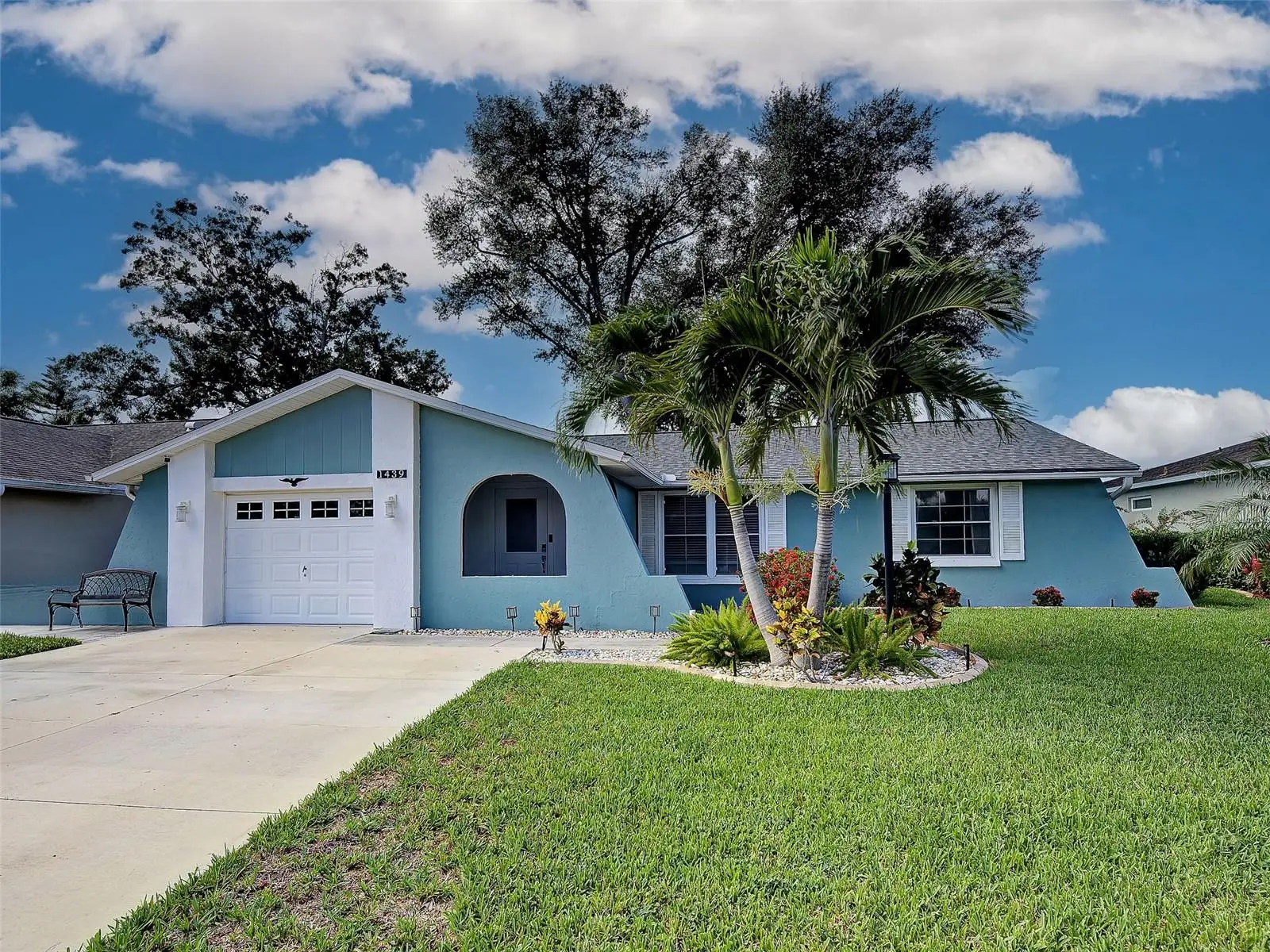 1439 Strada D Oro, FL