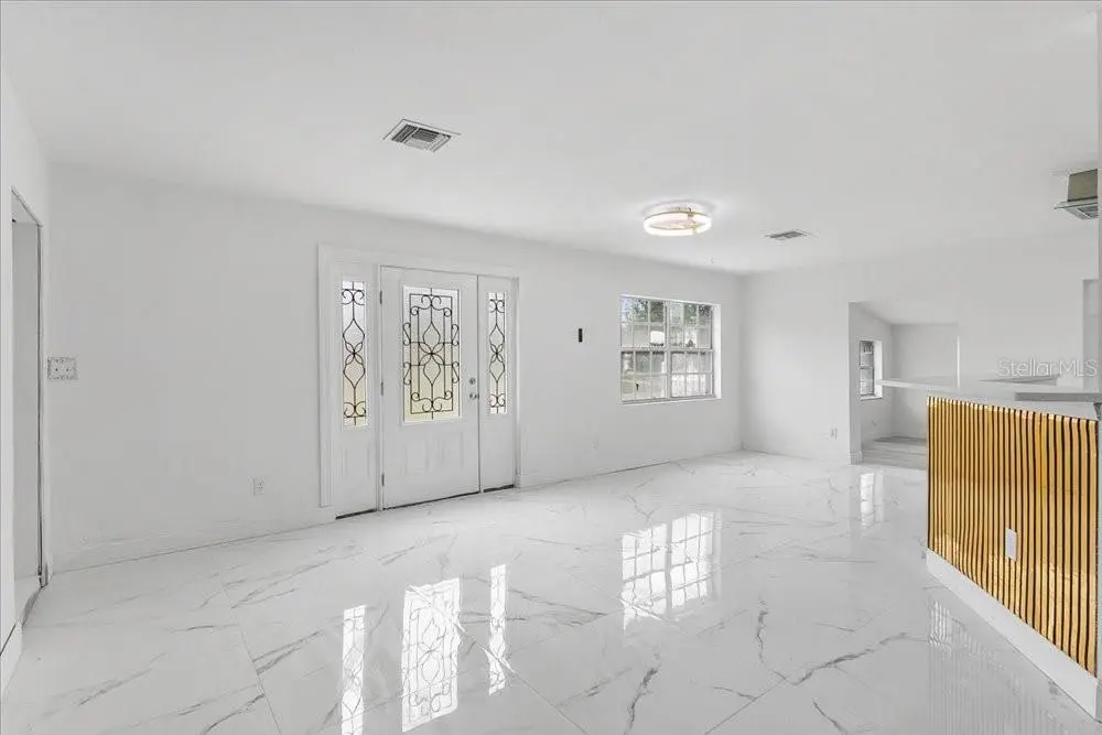 2256 Smather Circle, FL
