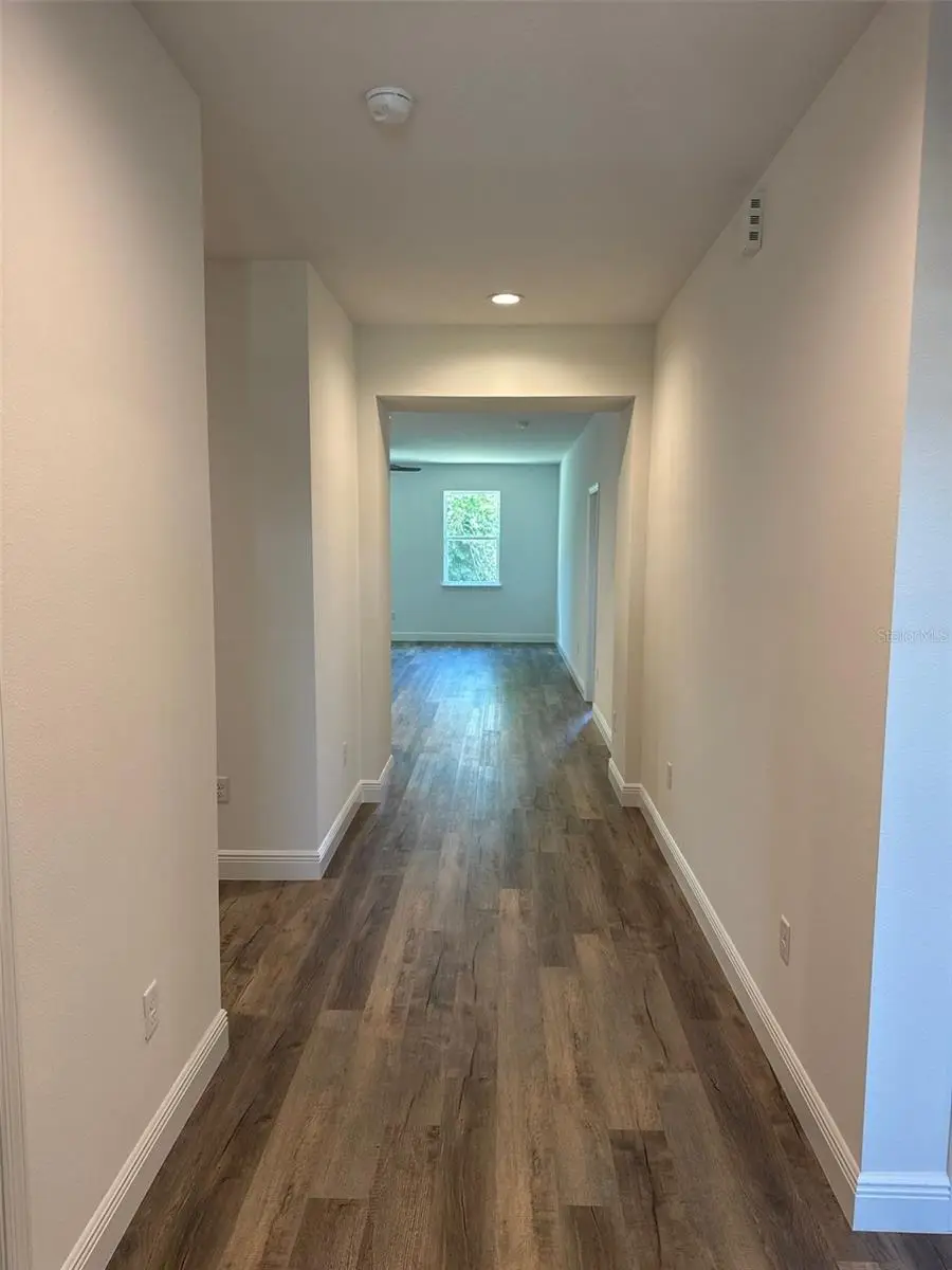 519 Ellie Court, FL