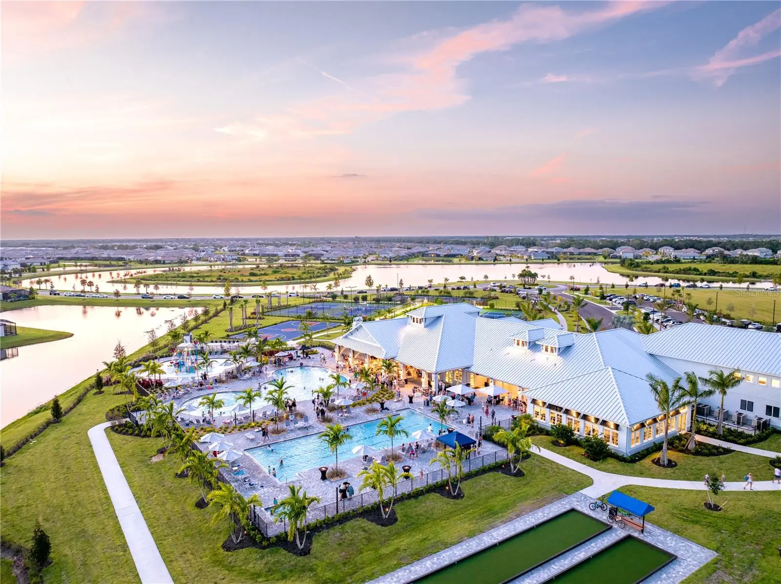 5250 Coral Reef Way, FL