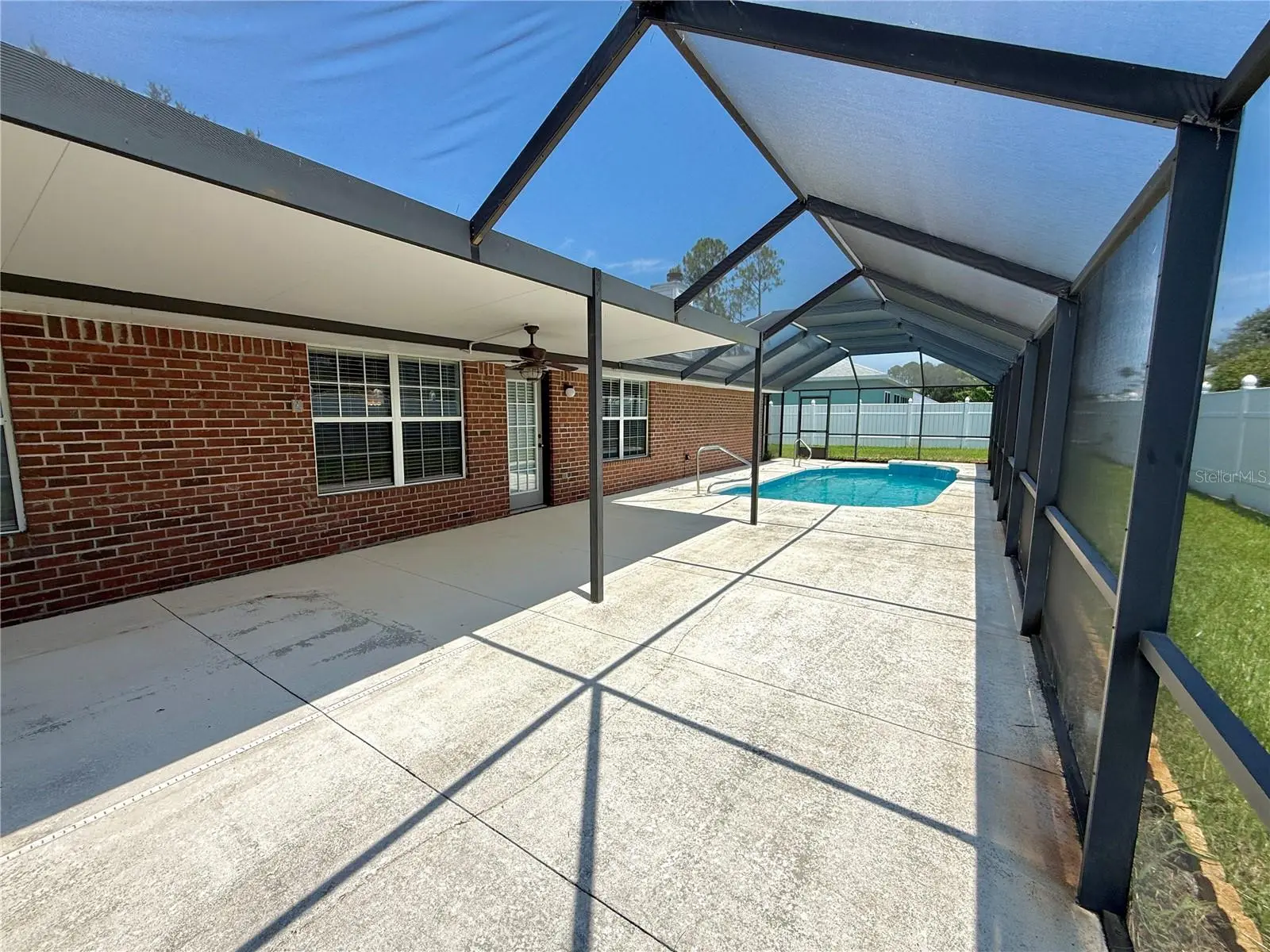 12 Eastmoor Lane, FL