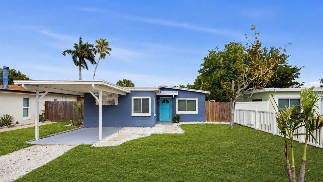664 Gray Street, FL
