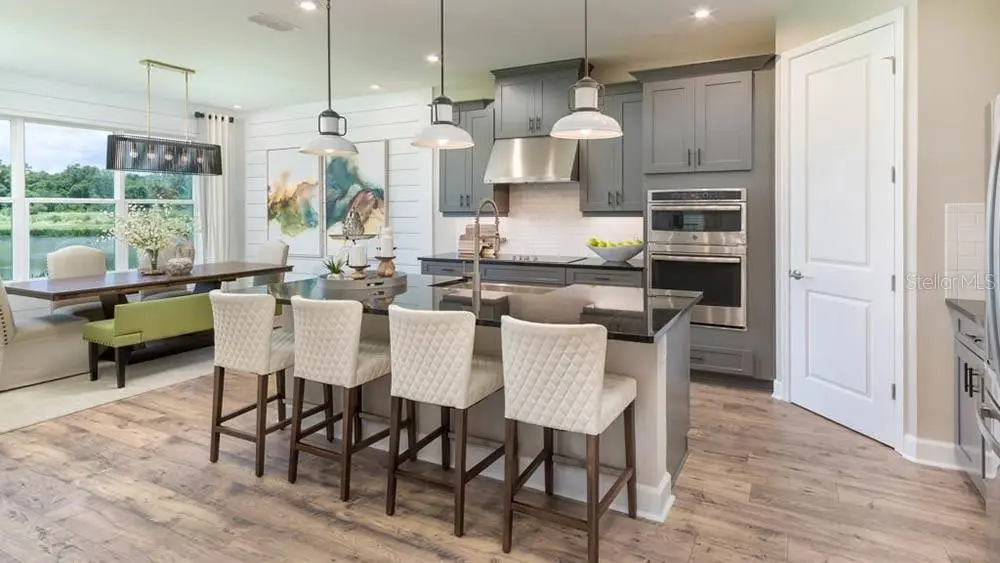 113 Armoyan Drive, FL