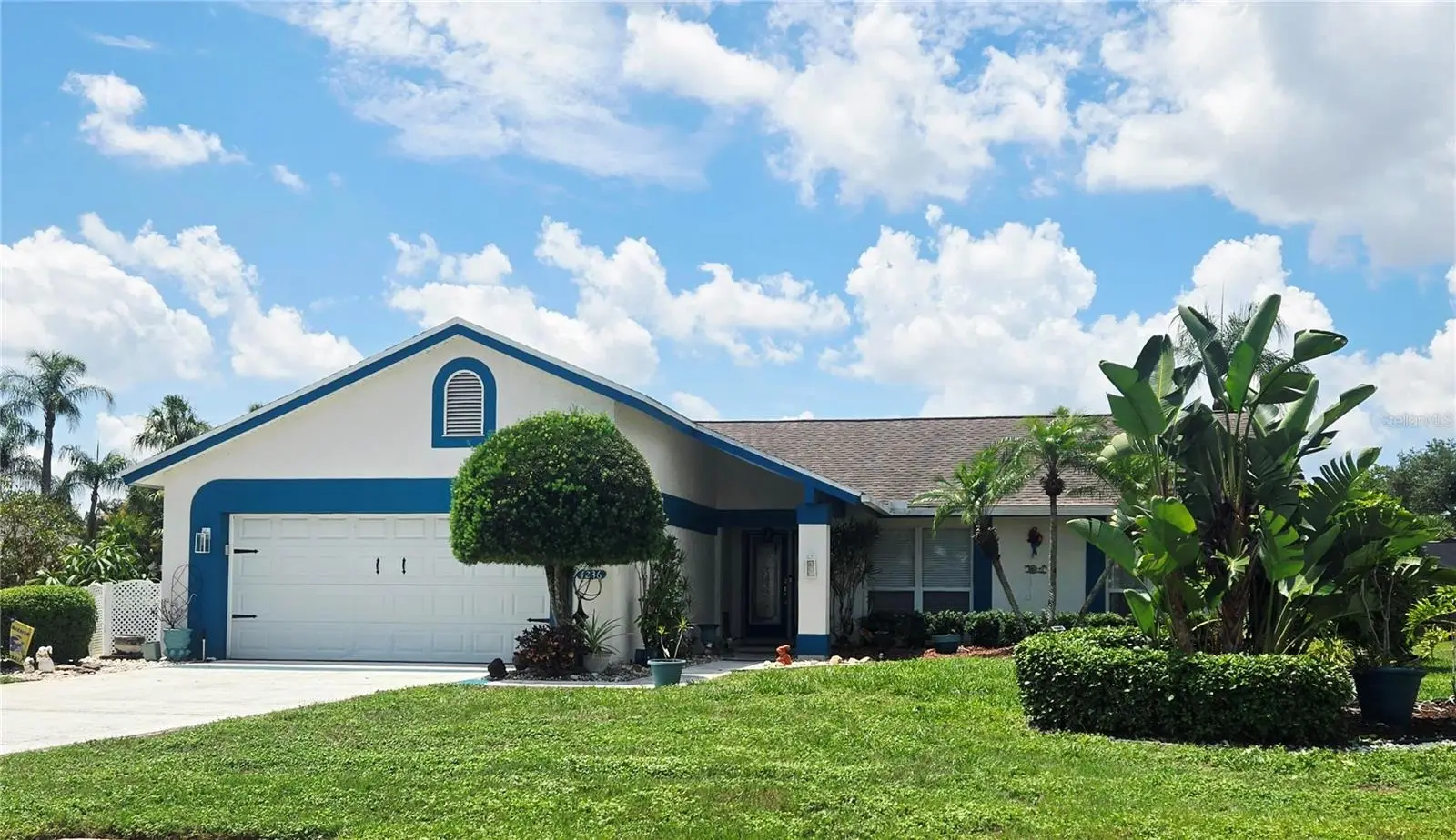 4236 Pro Am Ave E, FL