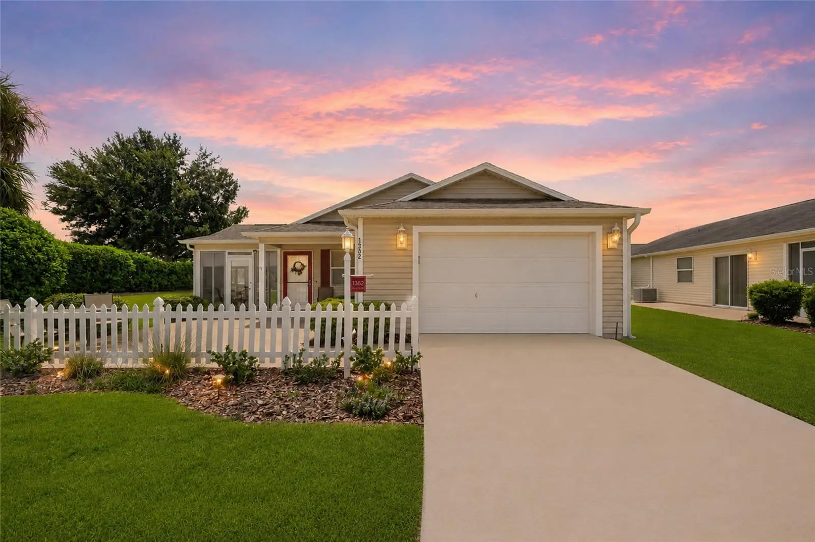1362 Viola Court, FL