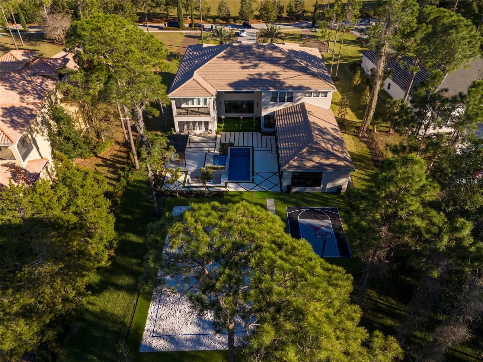 15926 Pendio Drive, FL
