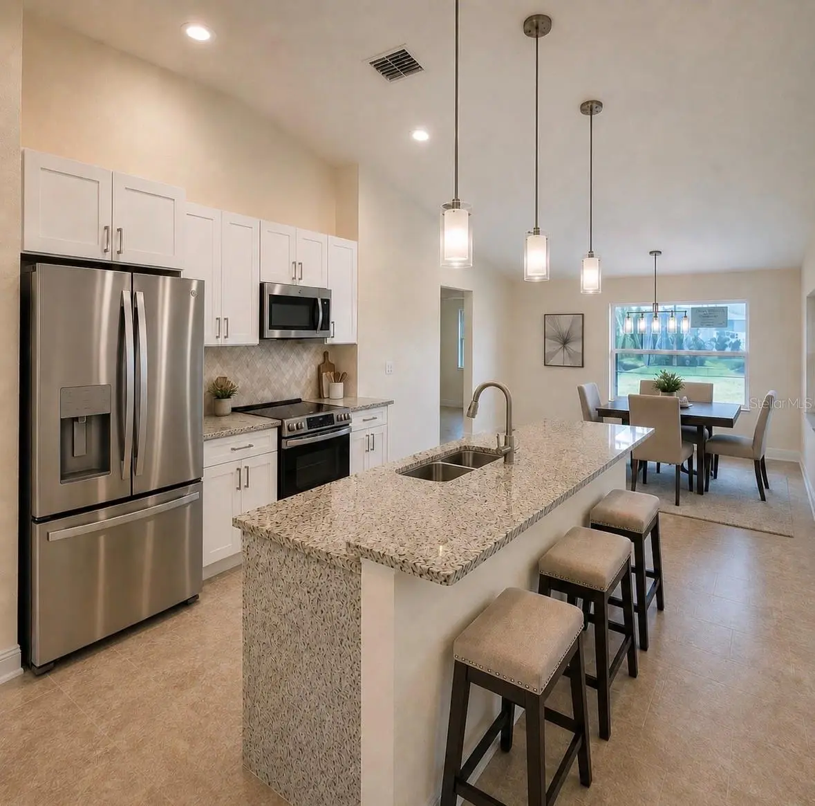 121 Mariner Lane, FL
