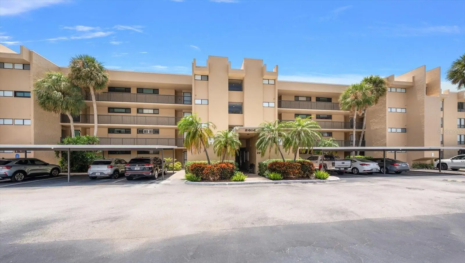 2614 Cove Cay Drive, FL