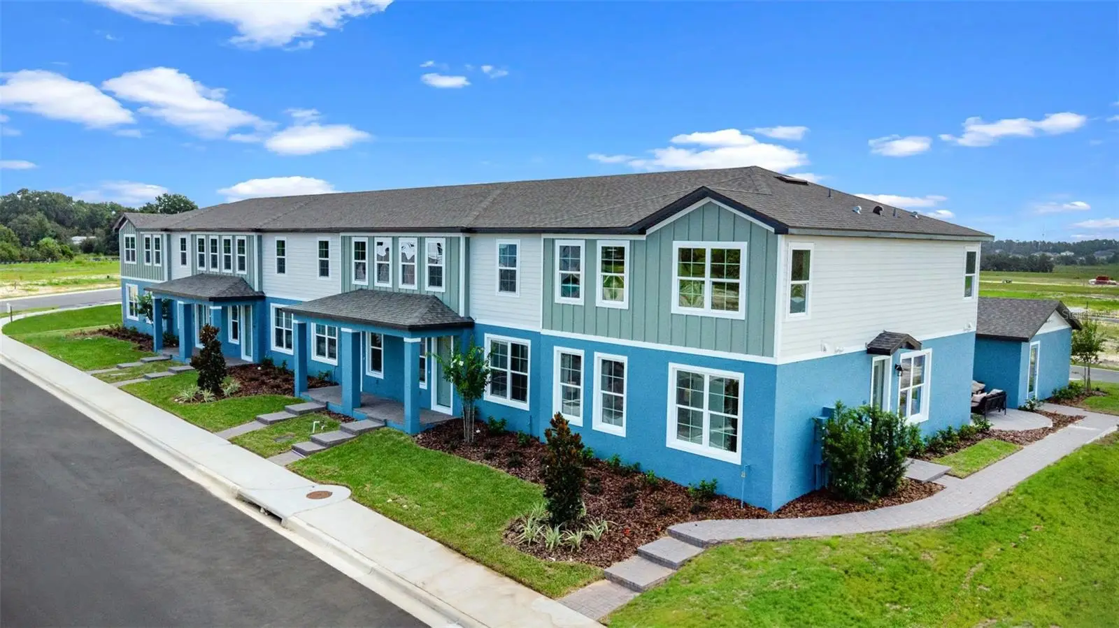 652 Emerald Grove Drive, FL