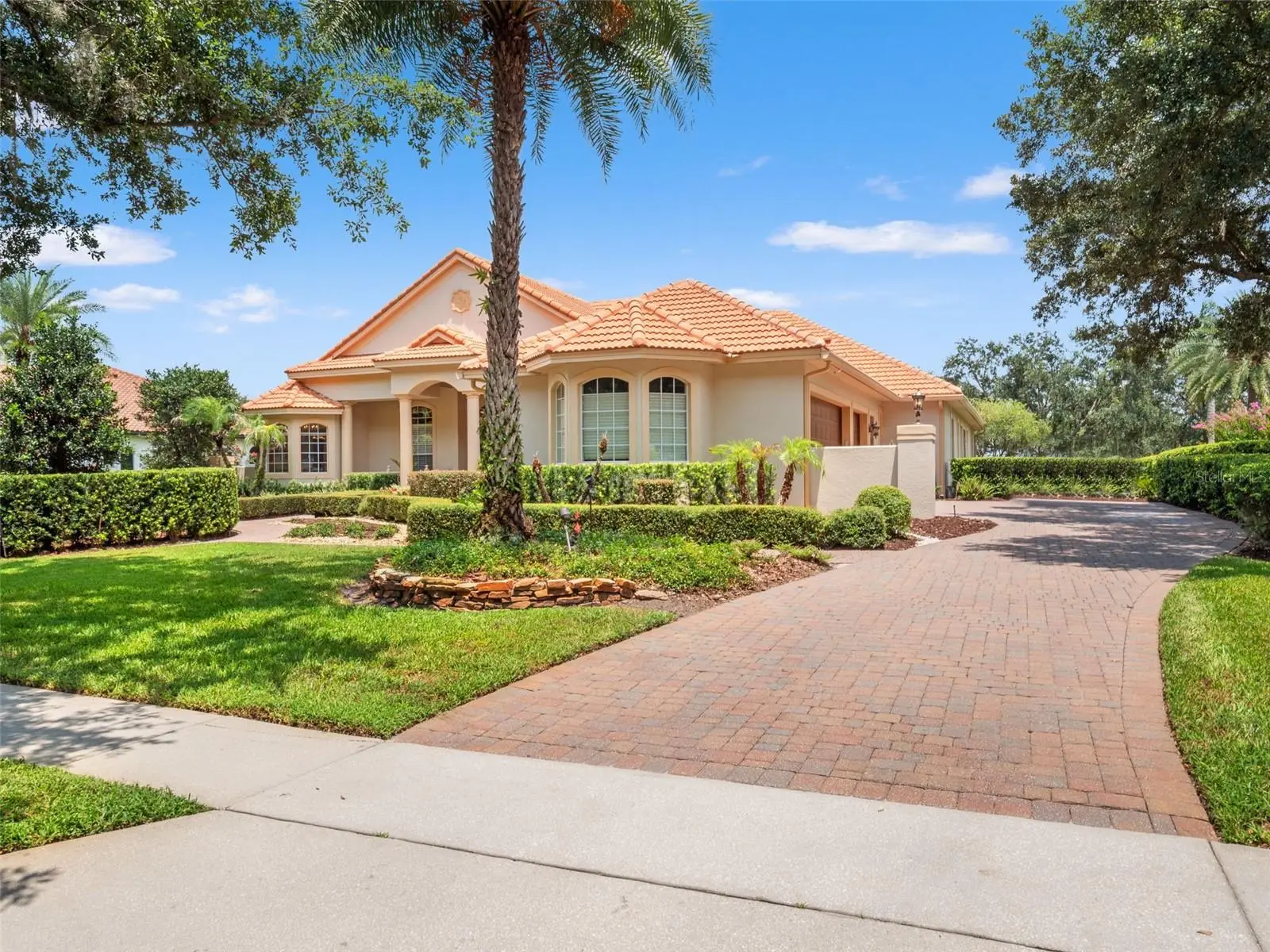 32516 Hawks Lake Lane, FL