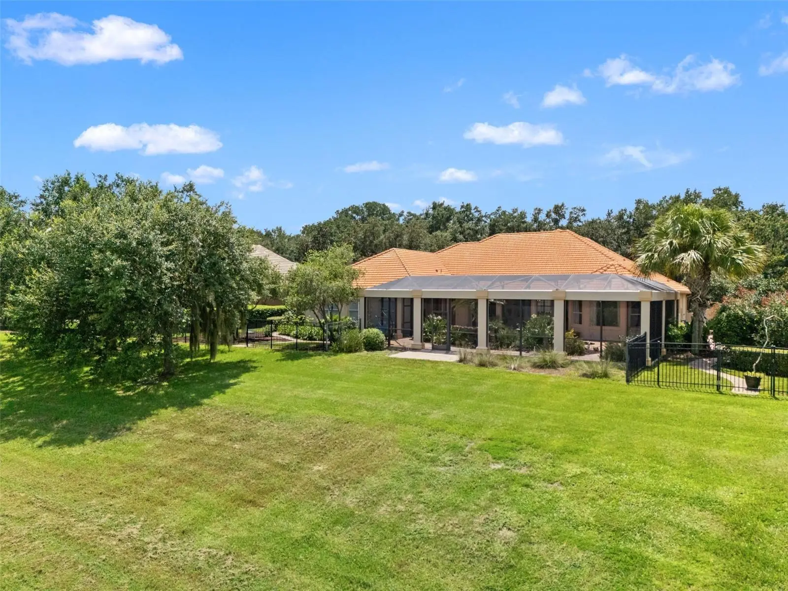 32516 Hawks Lake Lane, FL