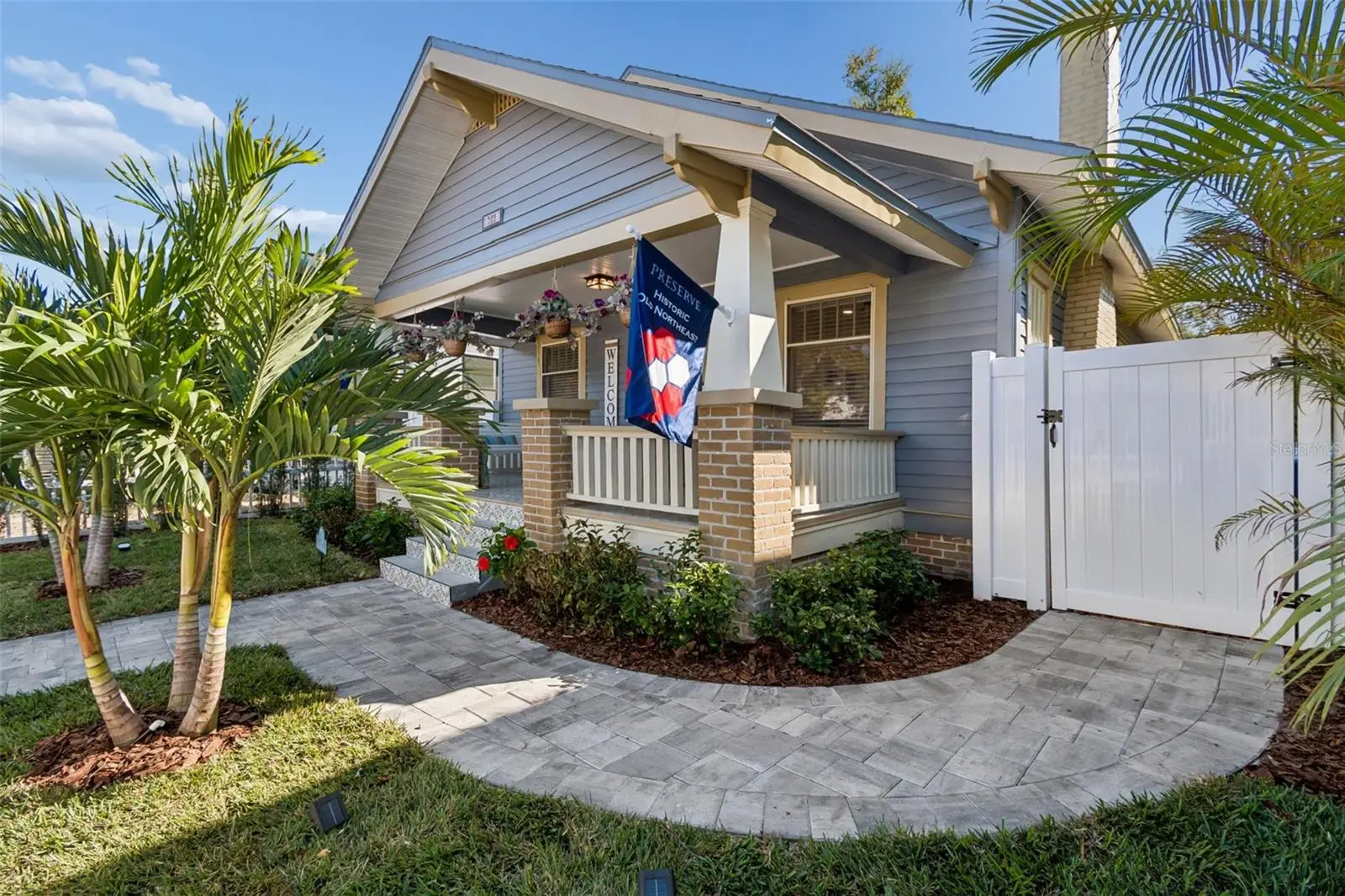 322 11th Avenue, FL