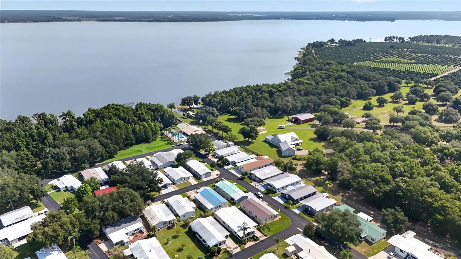 LEESBURG, FL