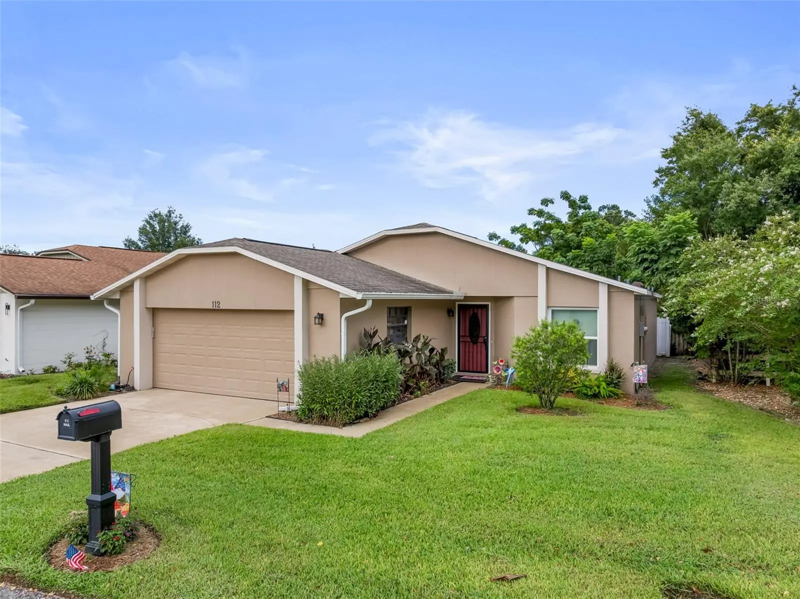 112 Mayfair Ct, FL