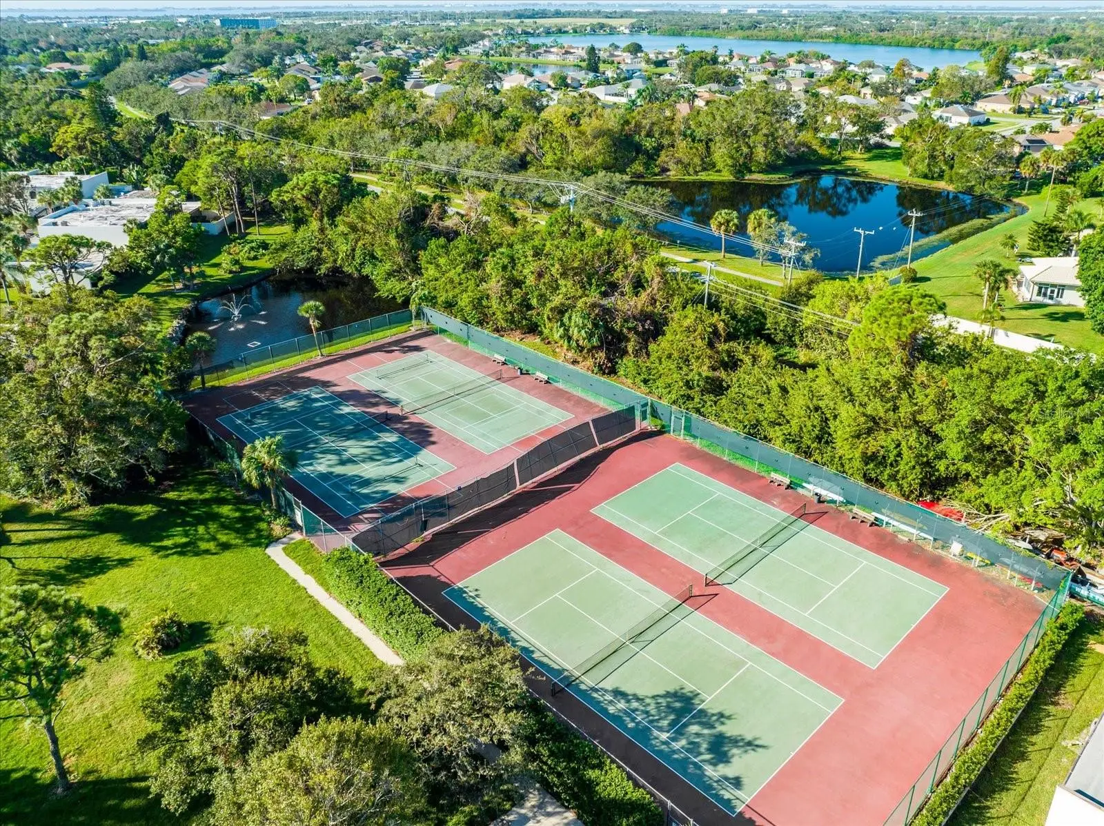 218 Pineneedle Drive, FL